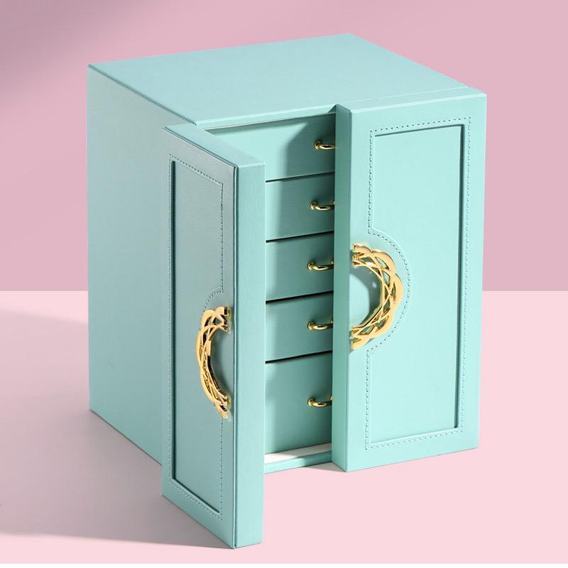 THE ADA BOX
