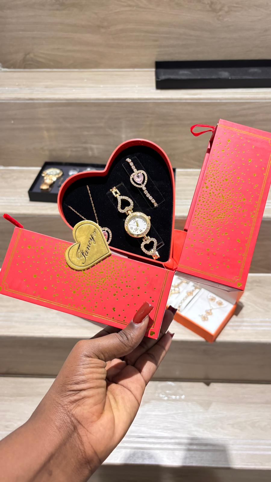 THE MISS FANCY GIFT SET